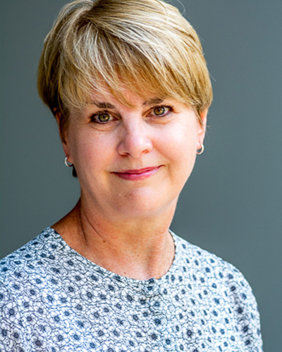 JULIE MURPHY 1