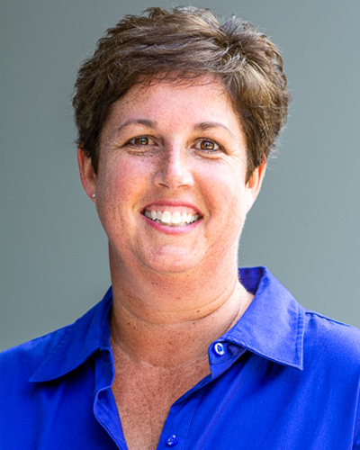 KARIN KNOERR